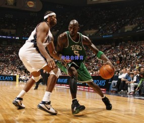 国安新帅上任引热议，曾历2比8惨案与梅西冲突，执教23年难破冠军荒