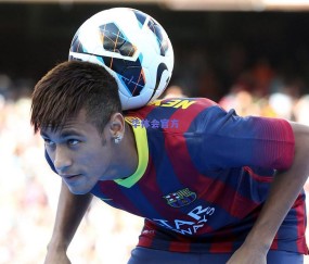 奥斯卡火线回归导演终场绝杀 佩雷拉孤注一掷换人搏出三分