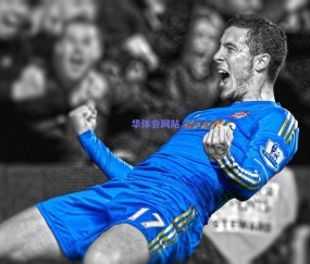 塞维利亚双雄德比前同框 为反校园霸凌齐发声 足球场外展现团结力量