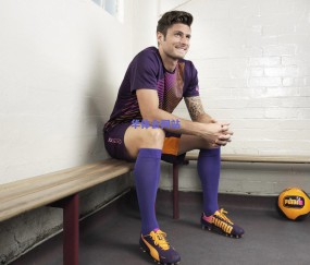 昔日中超双星闪耀欧洲赛场，联手击溃申花证明回归实力