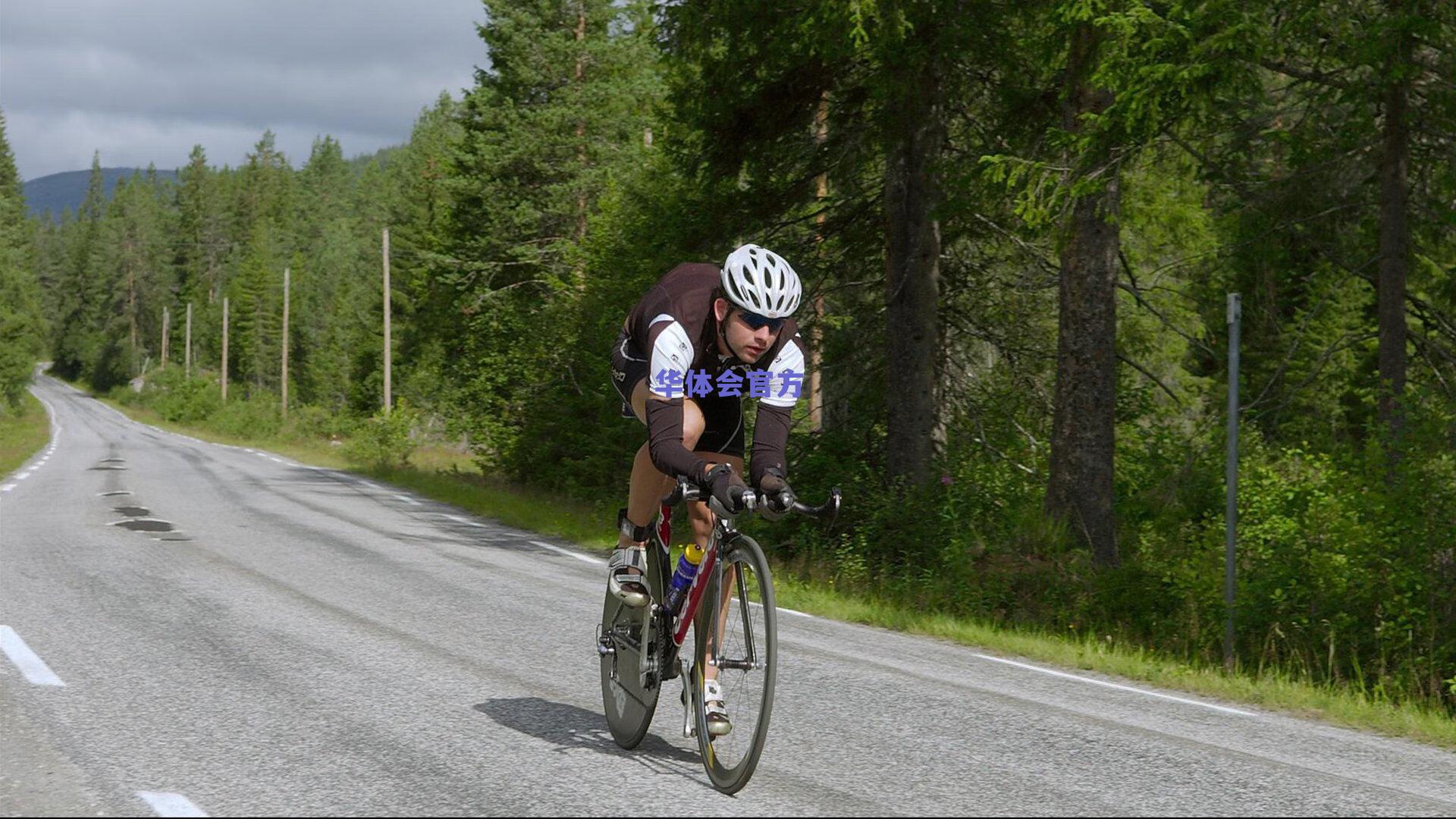 亿元球星遭阿隆索弃用，出场时间位列全队第17，此时不走更待何时