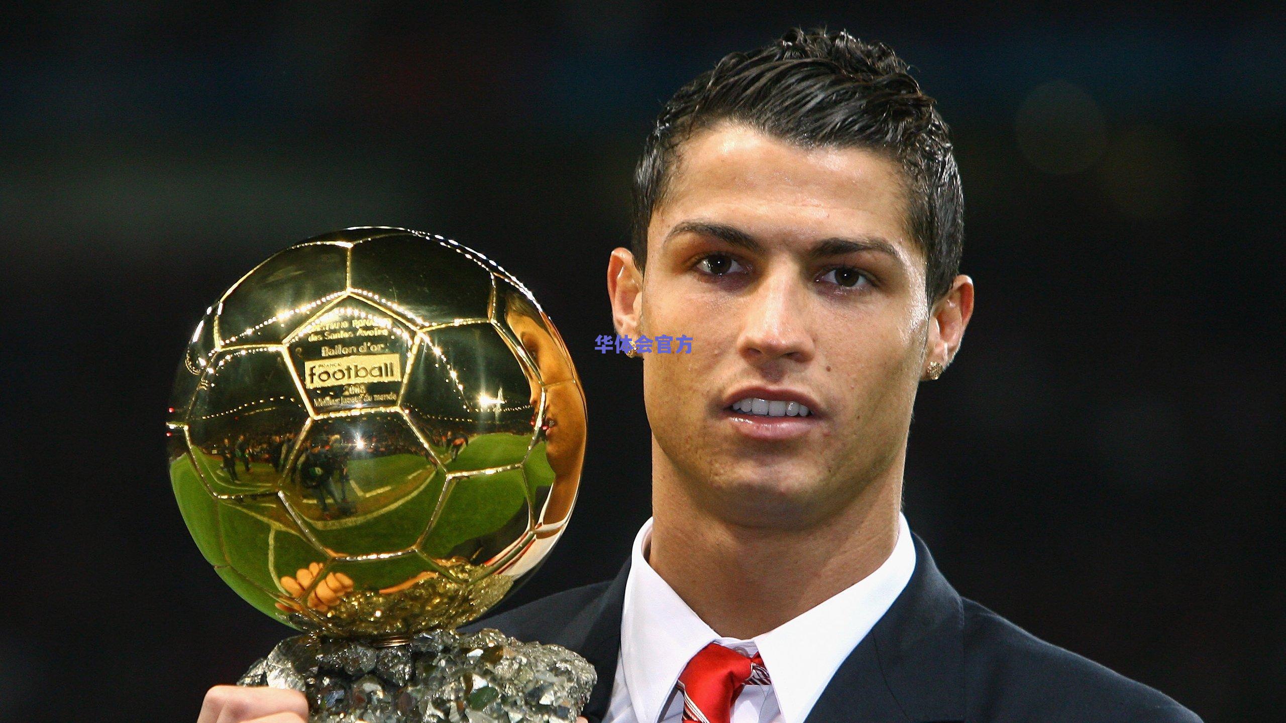 媒体曝卢永涛自由身转投上海海港 山东泰山将获青训补偿引关注